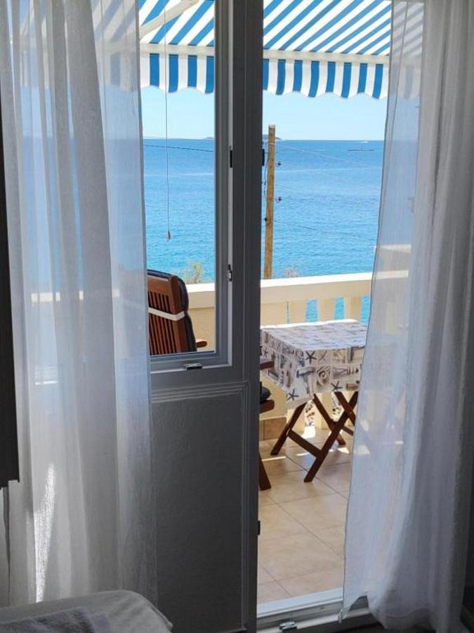 Blaza Apartment Prvic Luka Exterior photo